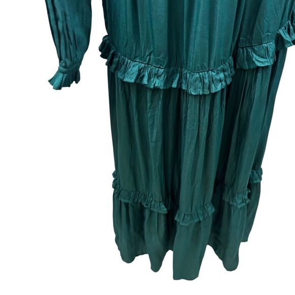 Ladies Dark Green Long Sleeve Tiered Full Length Dress Size Medium - Picture 7 of 14